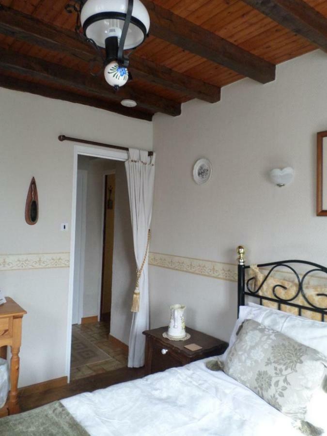La Chevallerie B&B Isigny-le-Buat 外观 照片